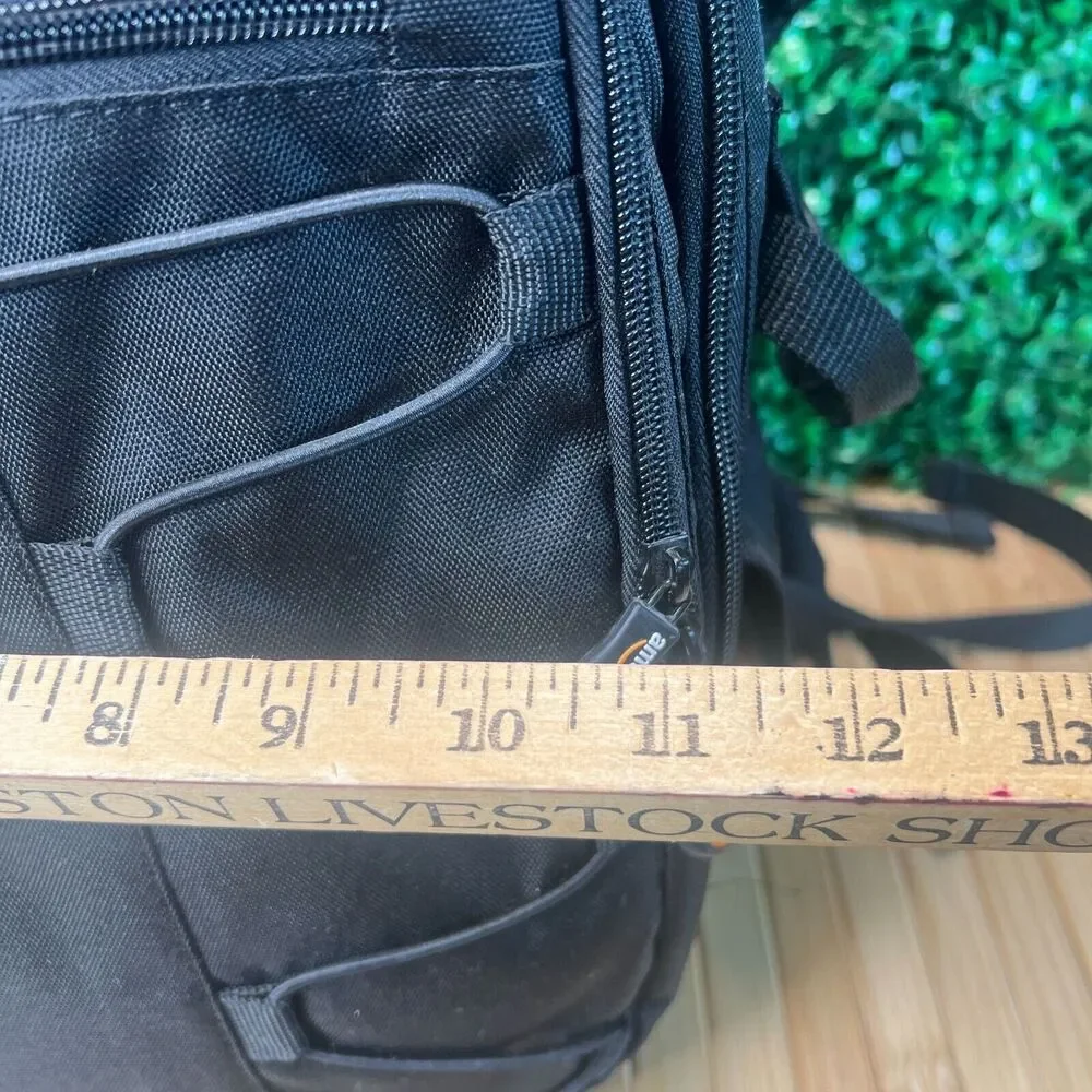 Amazon Basics Black Camera Protective Backpack Bag Storage Travel Go Pro Oculus